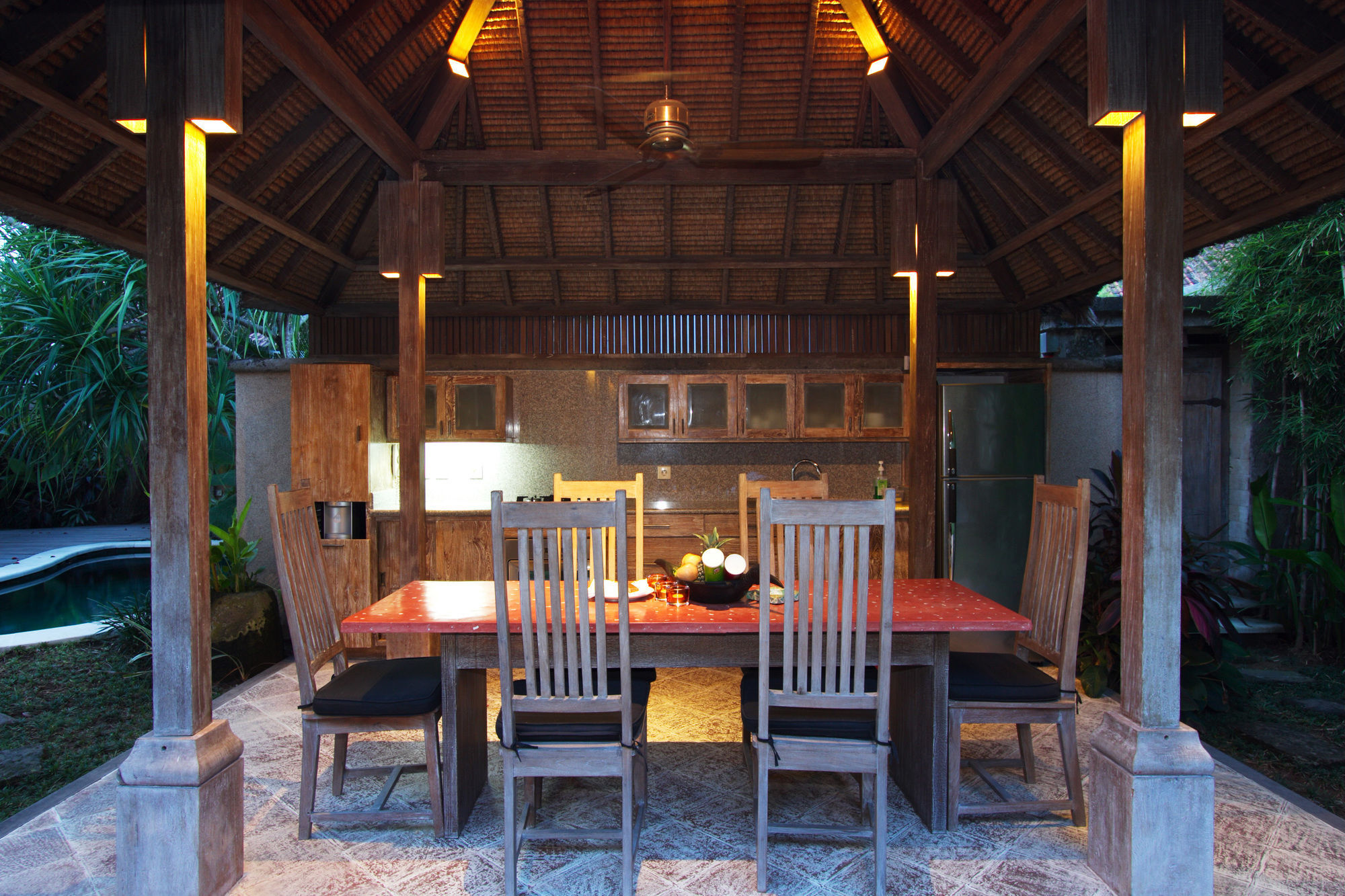 Villa Tirta Naga Bali Семиняк Екстериор снимка